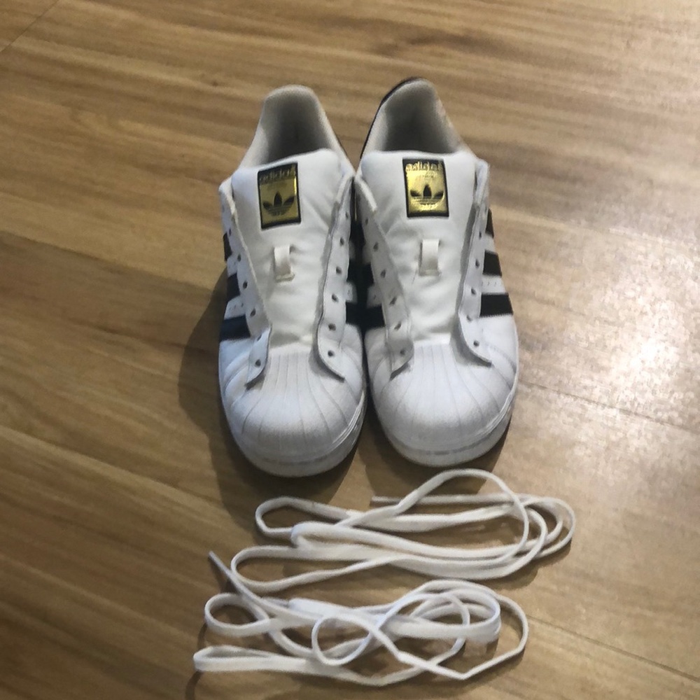 Adidas Women Superstars